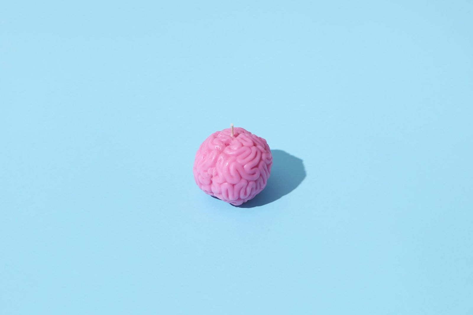 Doctors Are Stunned: Scientists may have found aging’s hidden trigger for brain disease