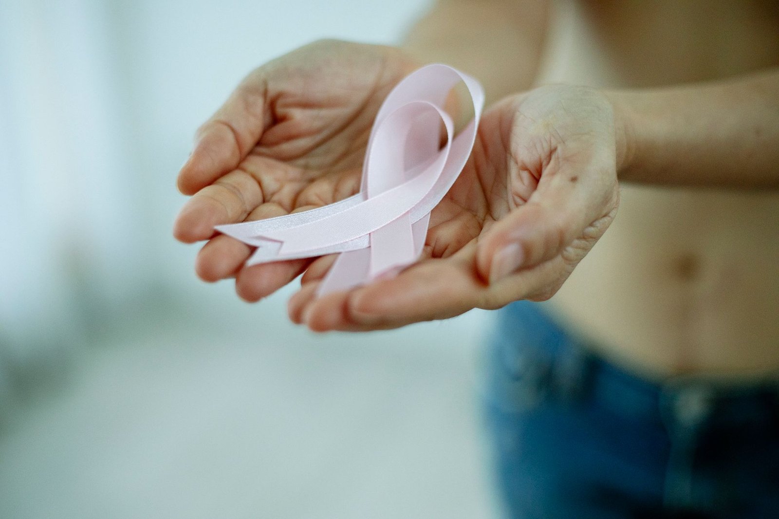 Doctors Warn: This Common Habit May Be Raising Your Cancer Risk