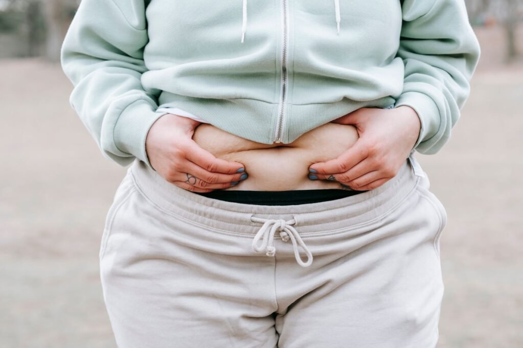 Doctors Are Stunned: Your waist size may reveal health risks BMI misses